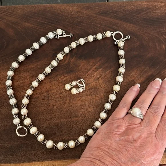 Sterling Silver Cultured pearl jewelry set (necklace, bracelet, ring, earrings) - Picture 2 of 7